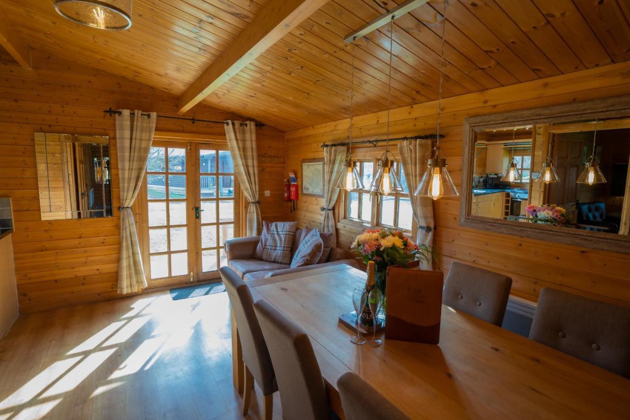 Wall Eden Farm - Luxury Log Cabins And Glamping Highbridge Buitenkant foto