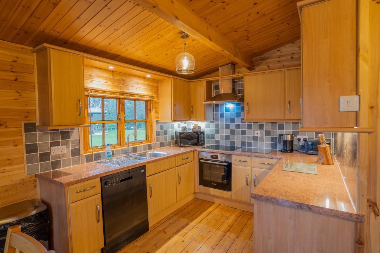 Wall Eden Farm - Luxury Log Cabins And Glamping Highbridge Buitenkant foto
