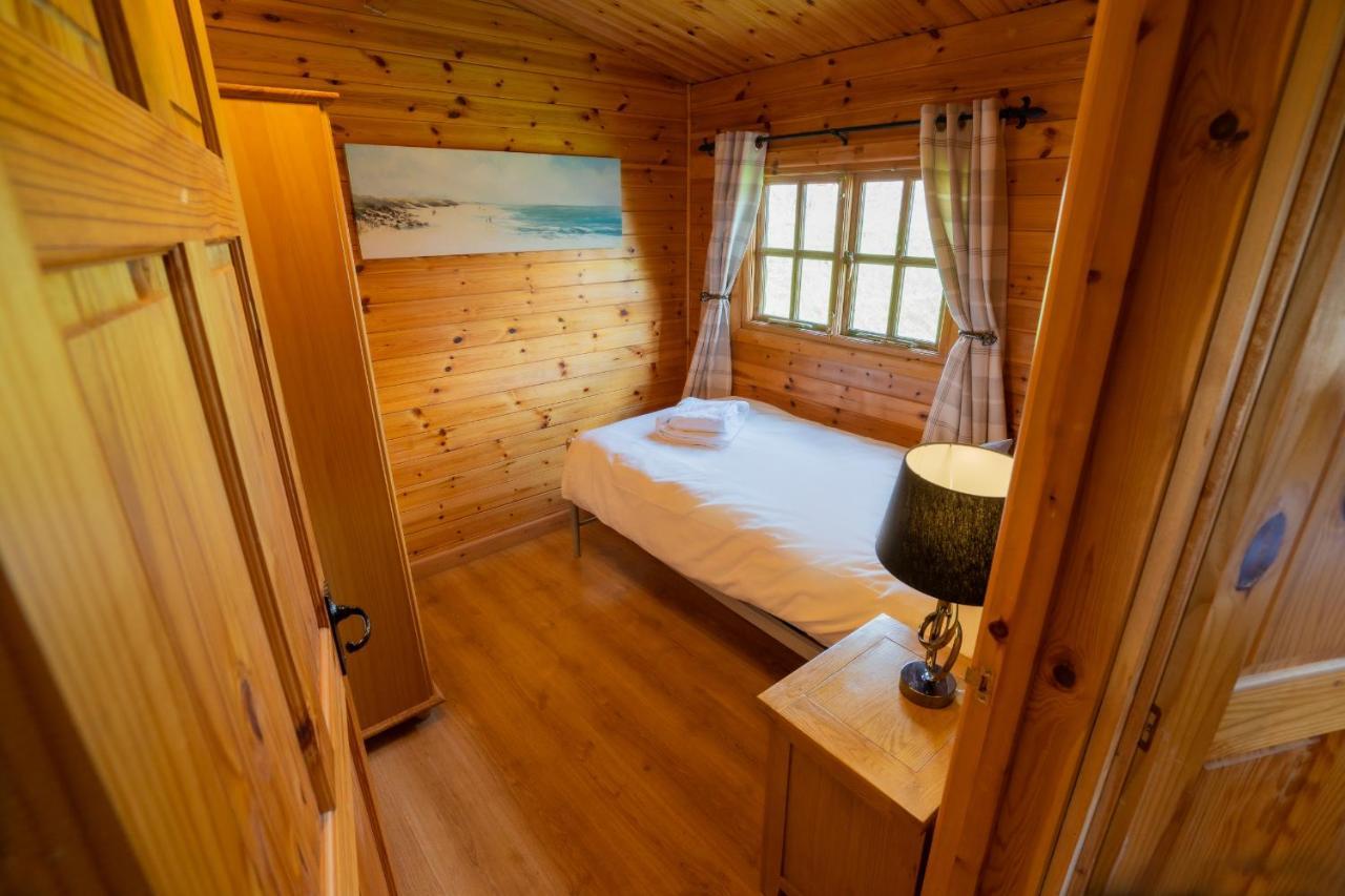 Wall Eden Farm - Luxury Log Cabins And Glamping Highbridge Buitenkant foto