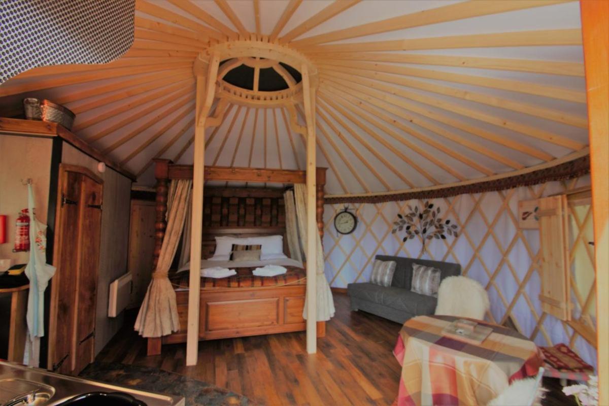 Wall Eden Farm - Luxury Log Cabins And Glamping Highbridge Buitenkant foto